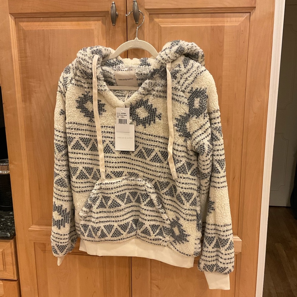 Thread & Supply Geometric Print Sherpa Hoodie Blue Cream Dotted Aztec XS NWT